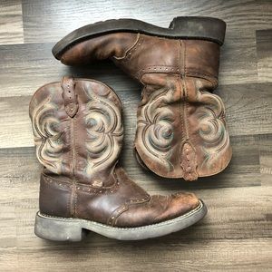 SOLD Justin gypsy 10.5B square toe